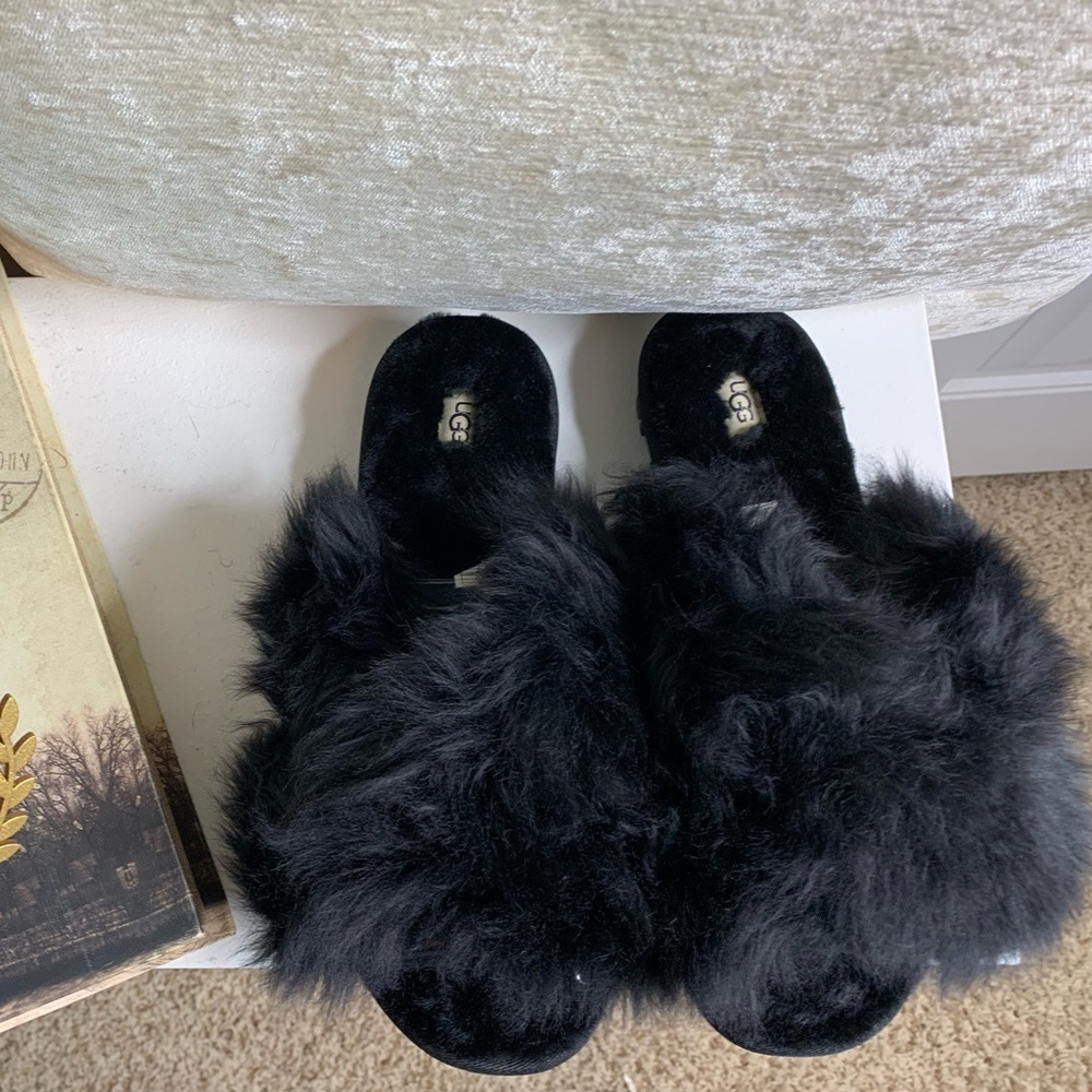 Ugg Fuzzalicious Sandals